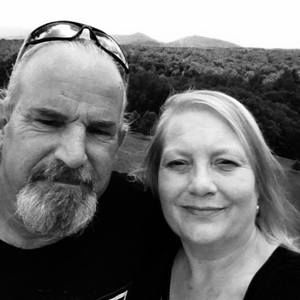 Meet your Posher, Leeann